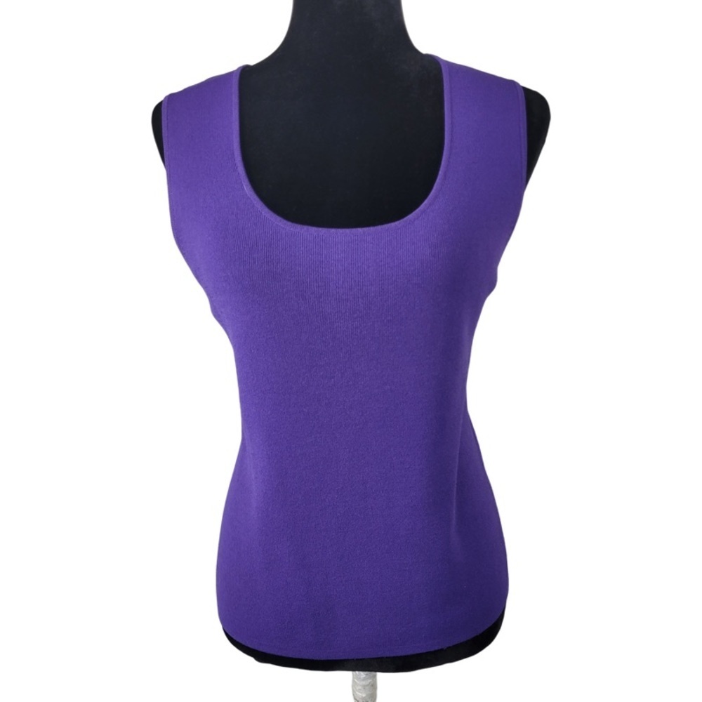 Chico’s Woman’s purple Classic tank top size 2